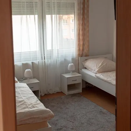 Ferienwohnung * Kassel