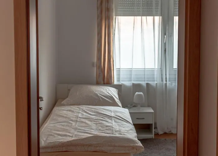 Ferienwohnung * Kassel